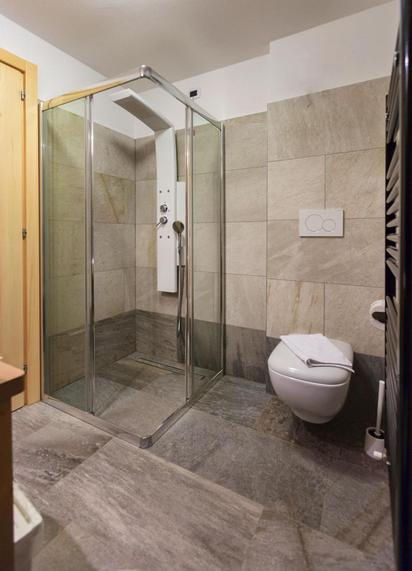 La Marmote Albergo Diffuso Di Paluzza Ronc Екстер'єр фото